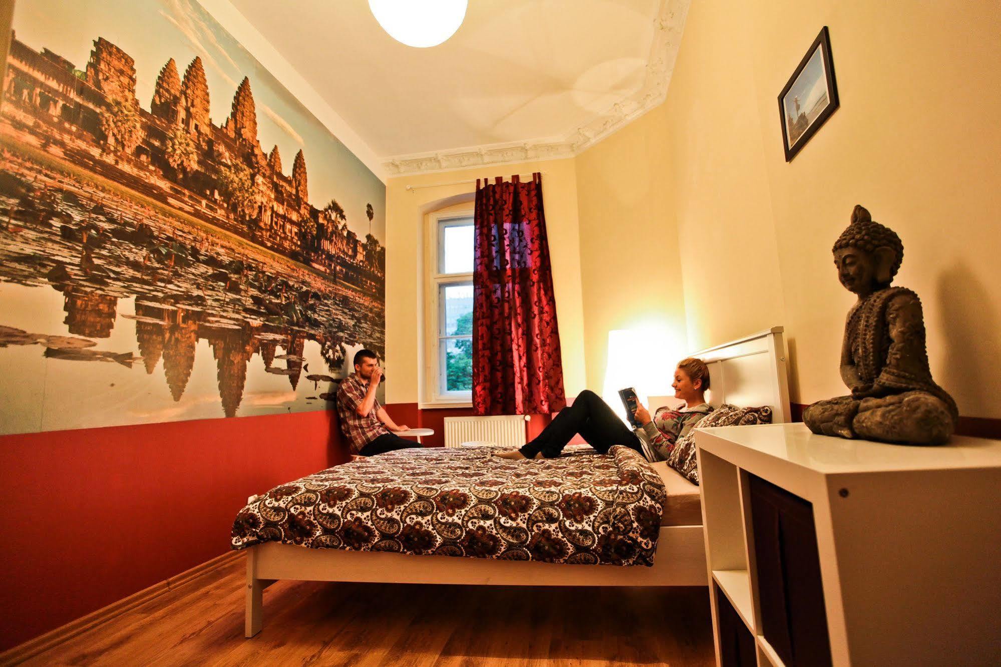Poco Loco Hostel Poznan Ngoại thất bức ảnh