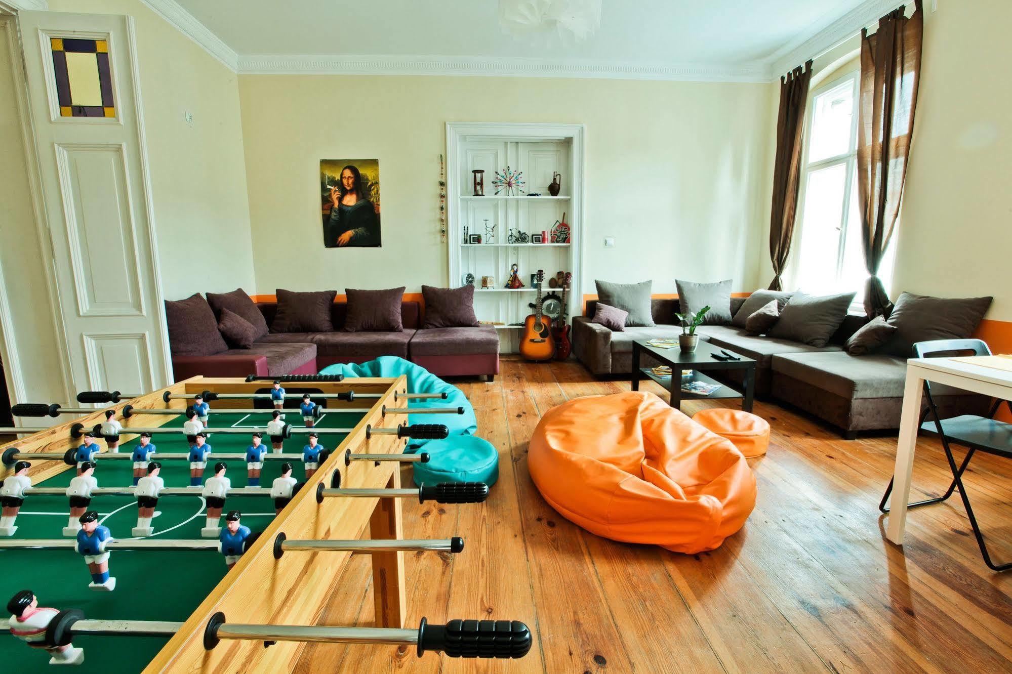 Poco Loco Hostel Poznan Ngoại thất bức ảnh